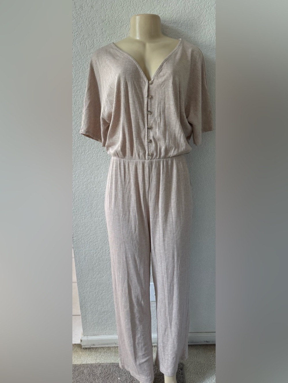 H&M Light Beige Ribbed Button-Front Jumpsuit/romper classy beach boho
